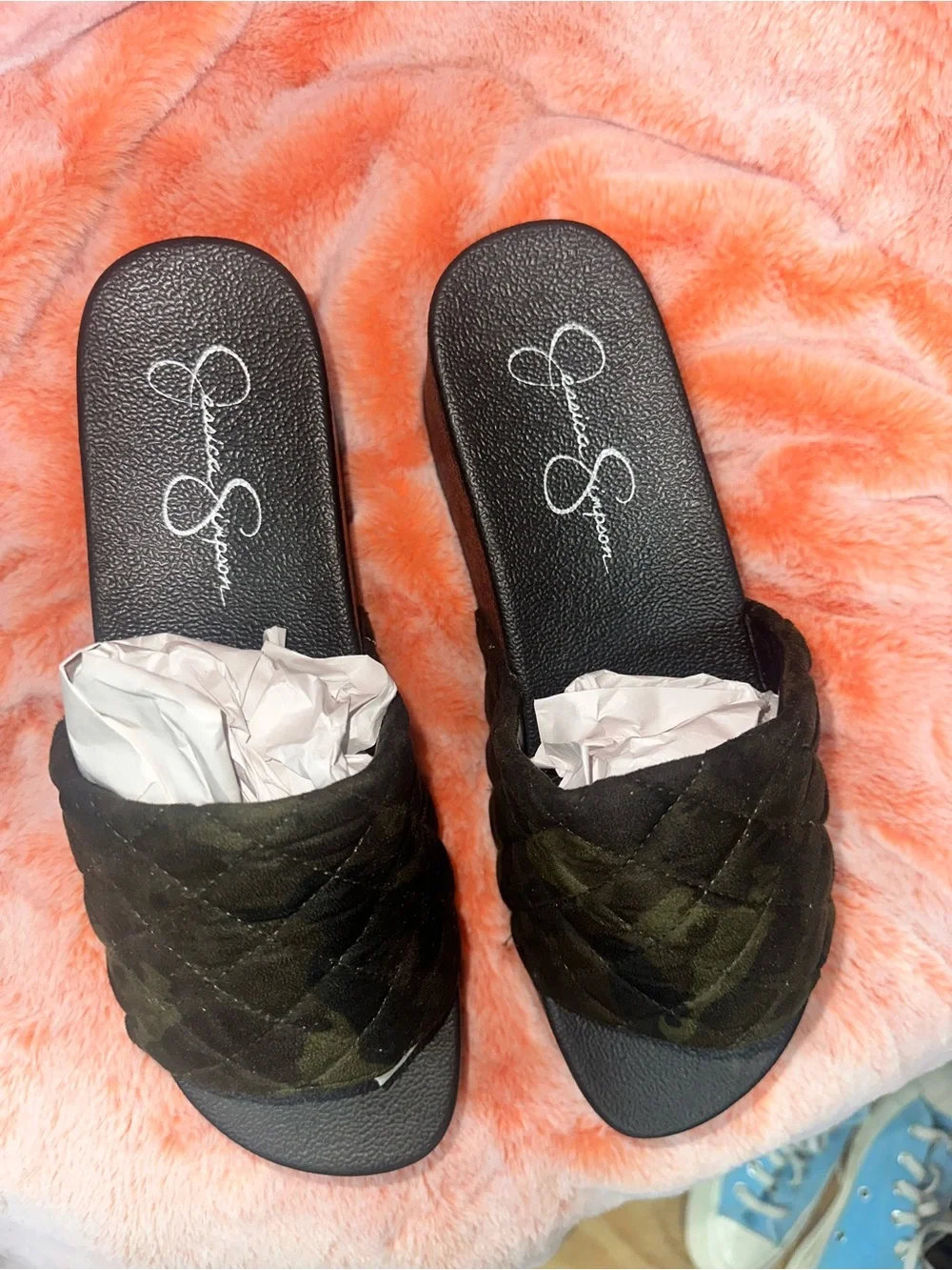 NWOB Jessica Simpson Quilted Camo Platform Slide- Black/Green Camo $65 MSRP